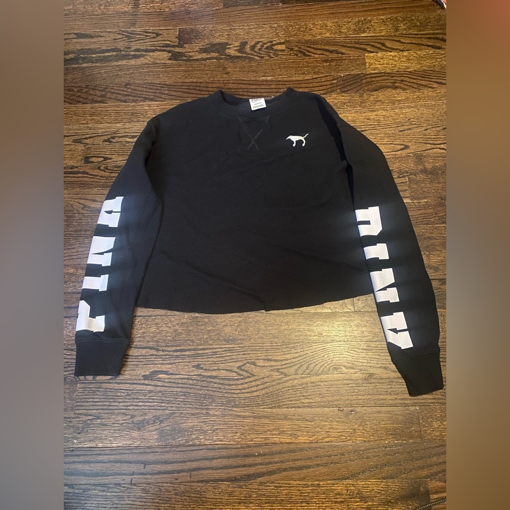 Pink crop thermal top   Gently used. Nice piece to add to your collection